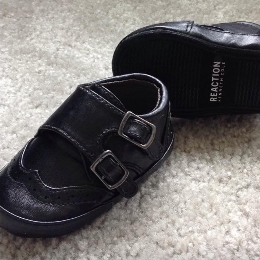 Kenneth Cole baby shoes